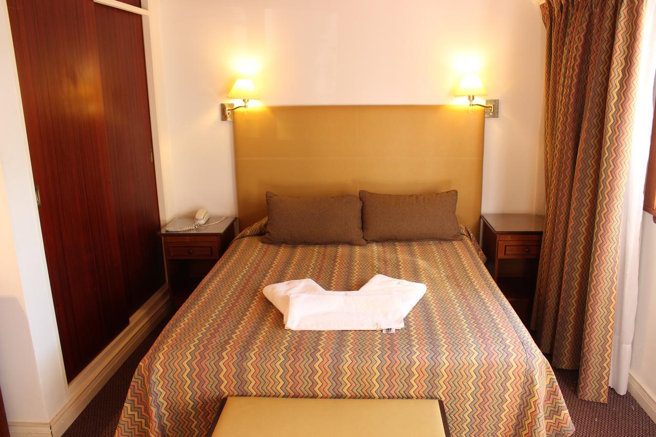 Hotel Arenas Пинамар Экстерьер фото